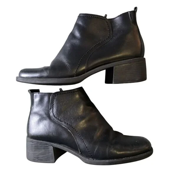 Women's Black Leather Booties Dockers Side Zip Womens 8M Excellent Condition - Picture 1 of 6